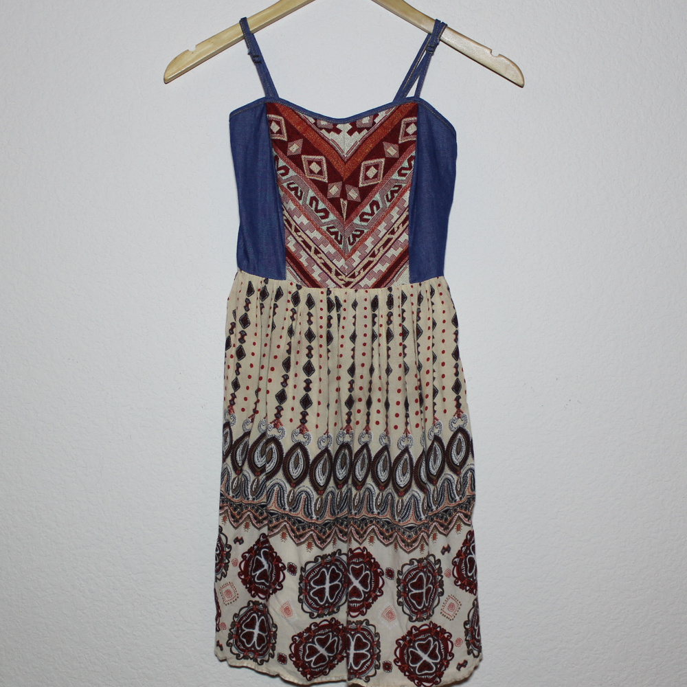 Flying Tomato dress w/embroidered top. See Details